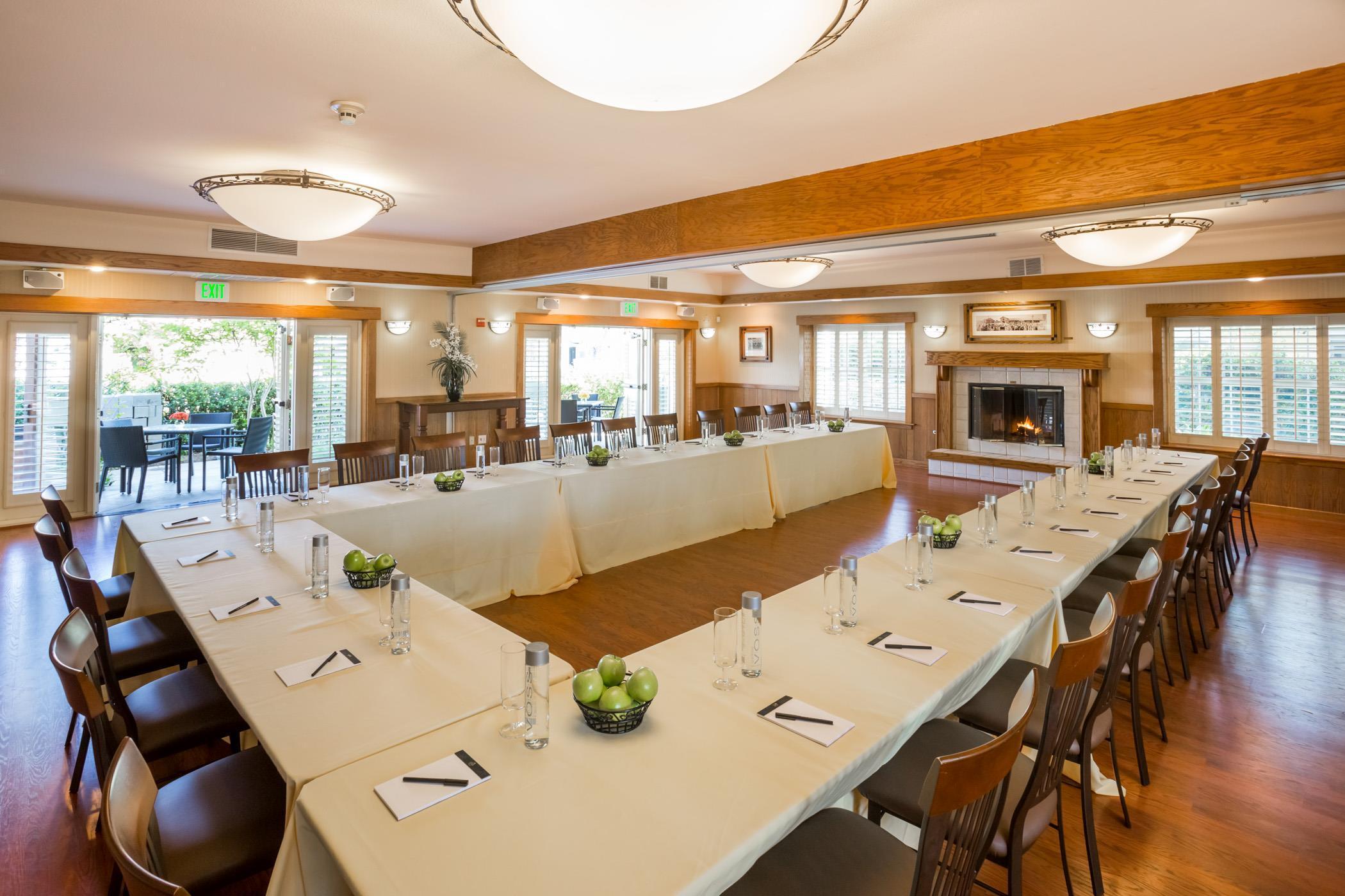 Sonoma Valley Inn, Tapestry Collection By Hilton Exterior photo