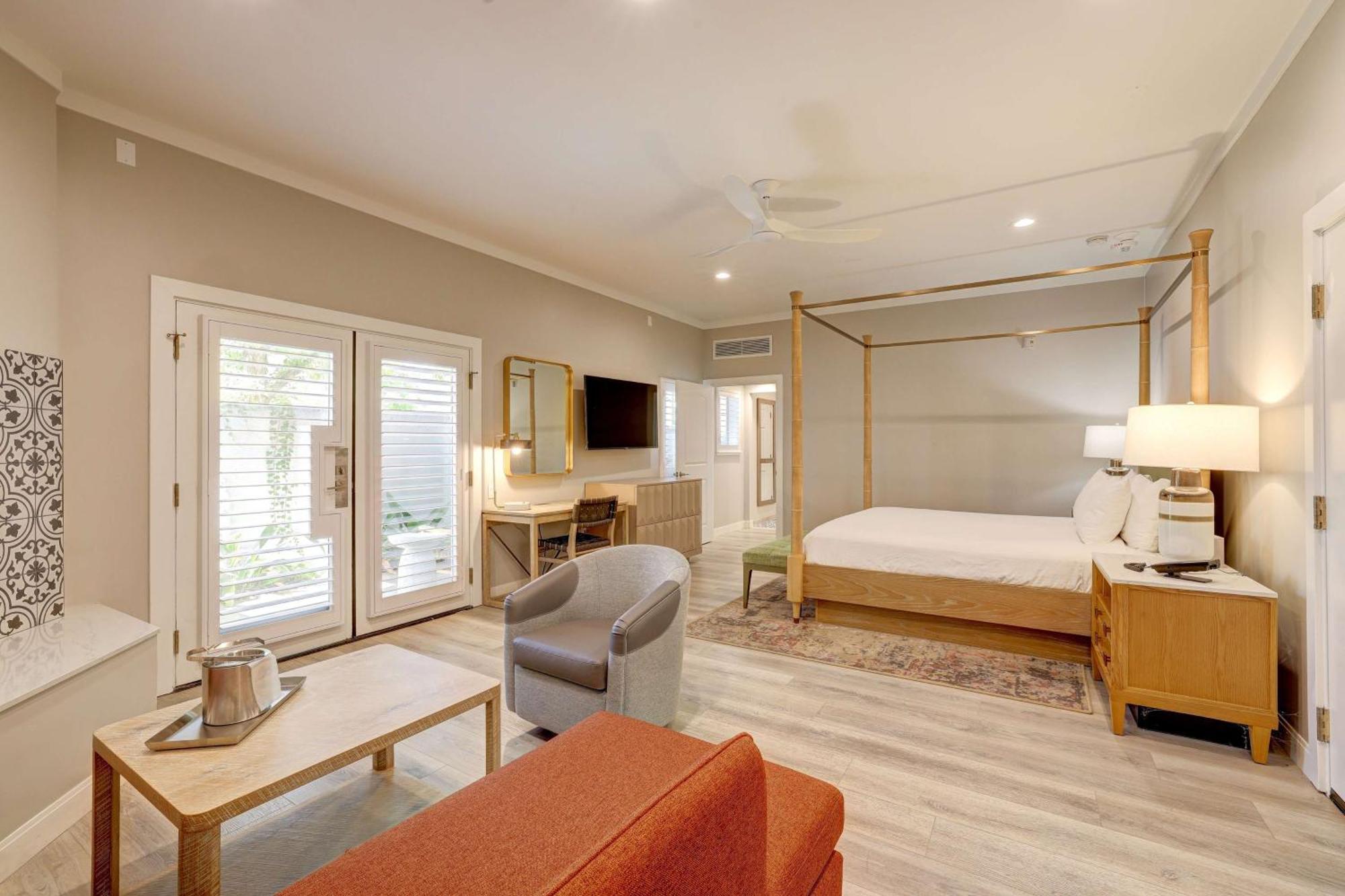 Sonoma Valley Inn, Tapestry Collection By Hilton Exterior photo