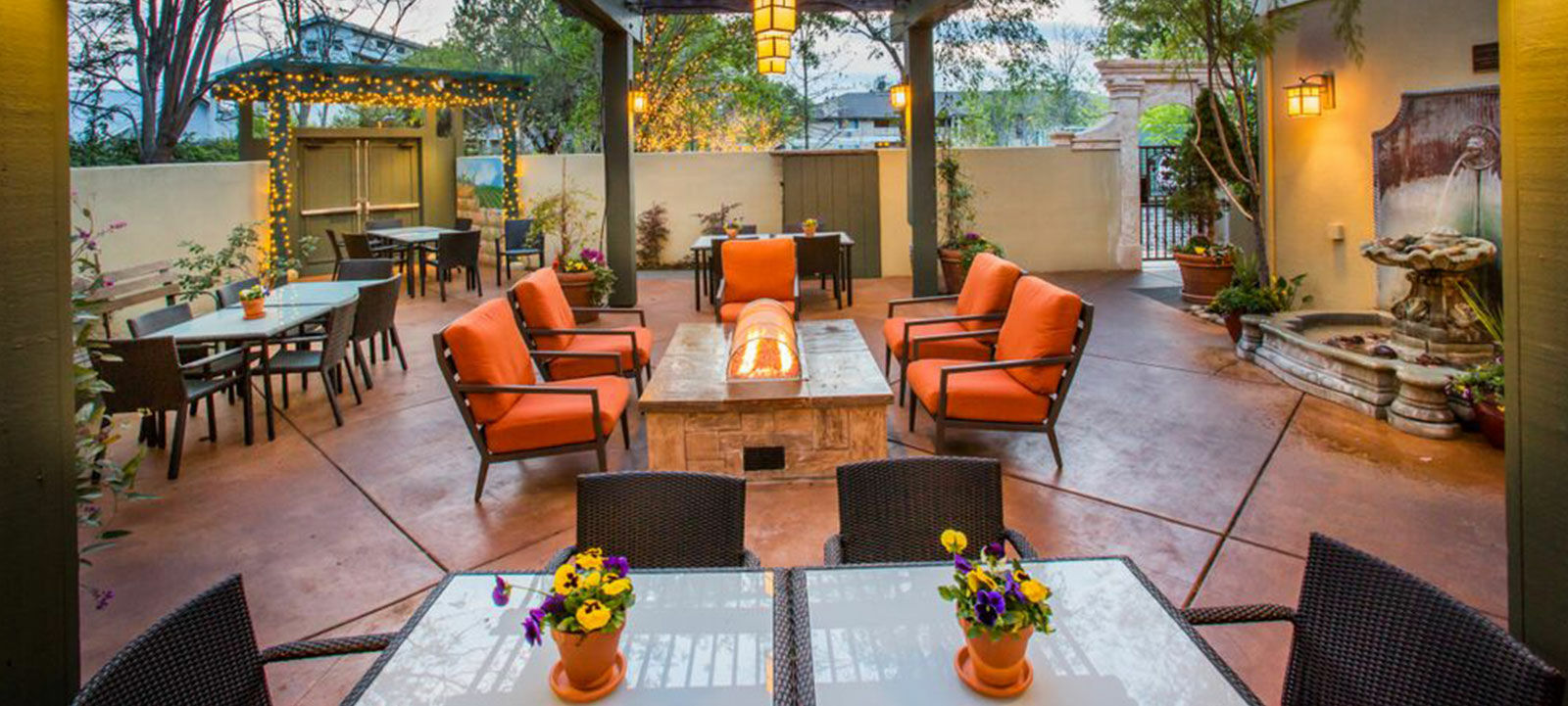 Sonoma Valley Inn, Tapestry Collection By Hilton Exterior photo